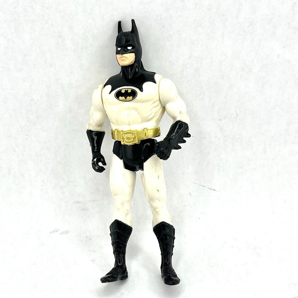 VTG Batman Action Figure Kenner‎ 1990 Gray/Blue Costume 5" Figure DC Comics